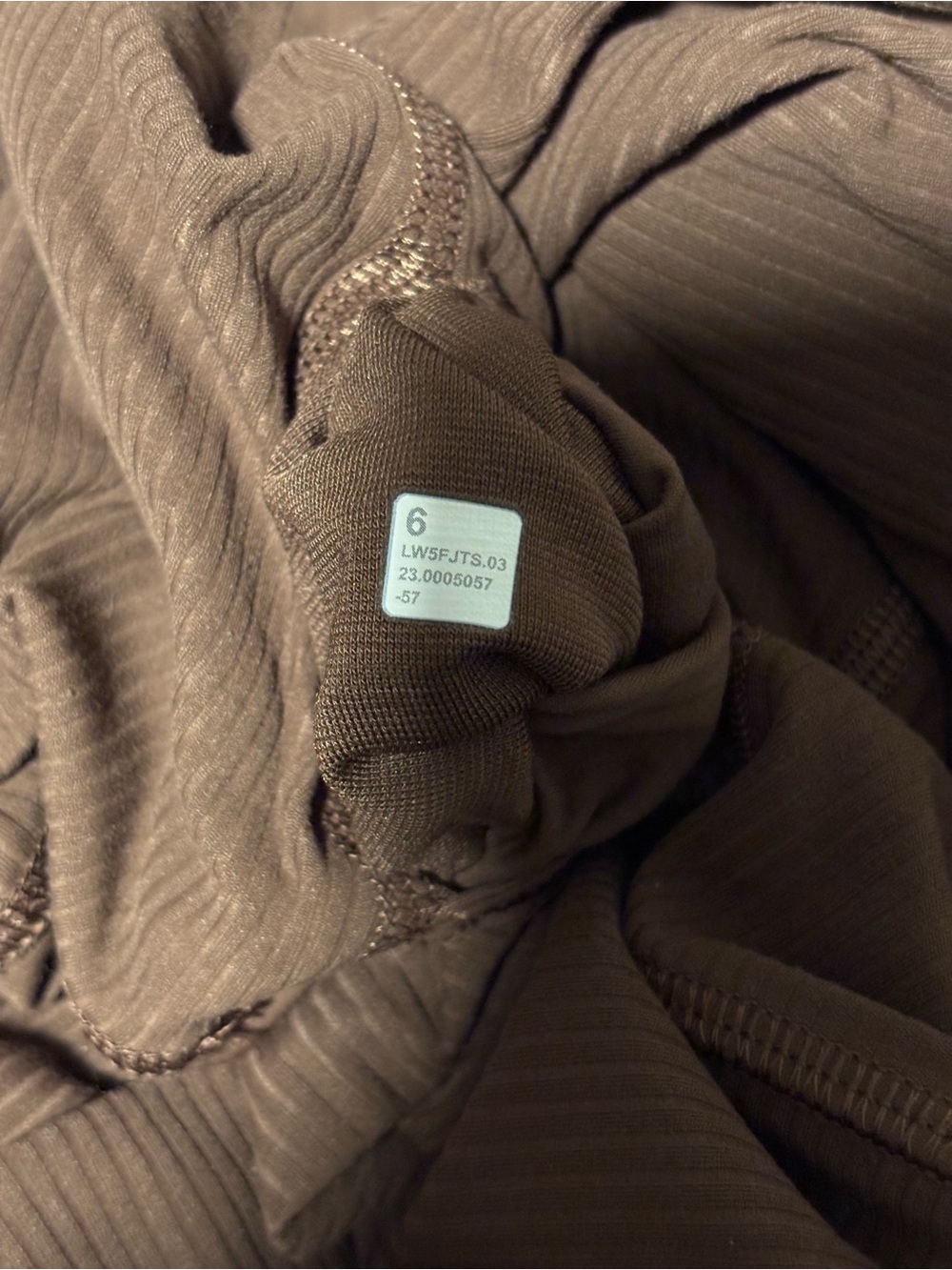 Lululemon Align™ Ribbed High-Rise Pant 25” - Java, Size 6 - Picture 4 of 4